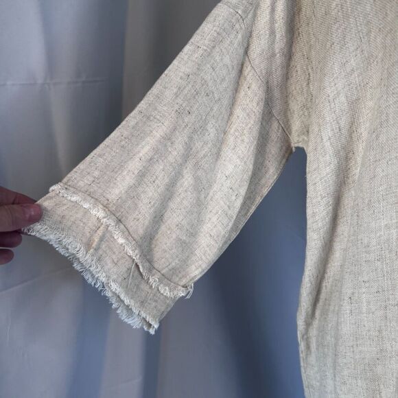 The Porter Collective NWT Vneck Fringe Trim Linen Blend Neutral Top Size Large - Picture 6 of 8